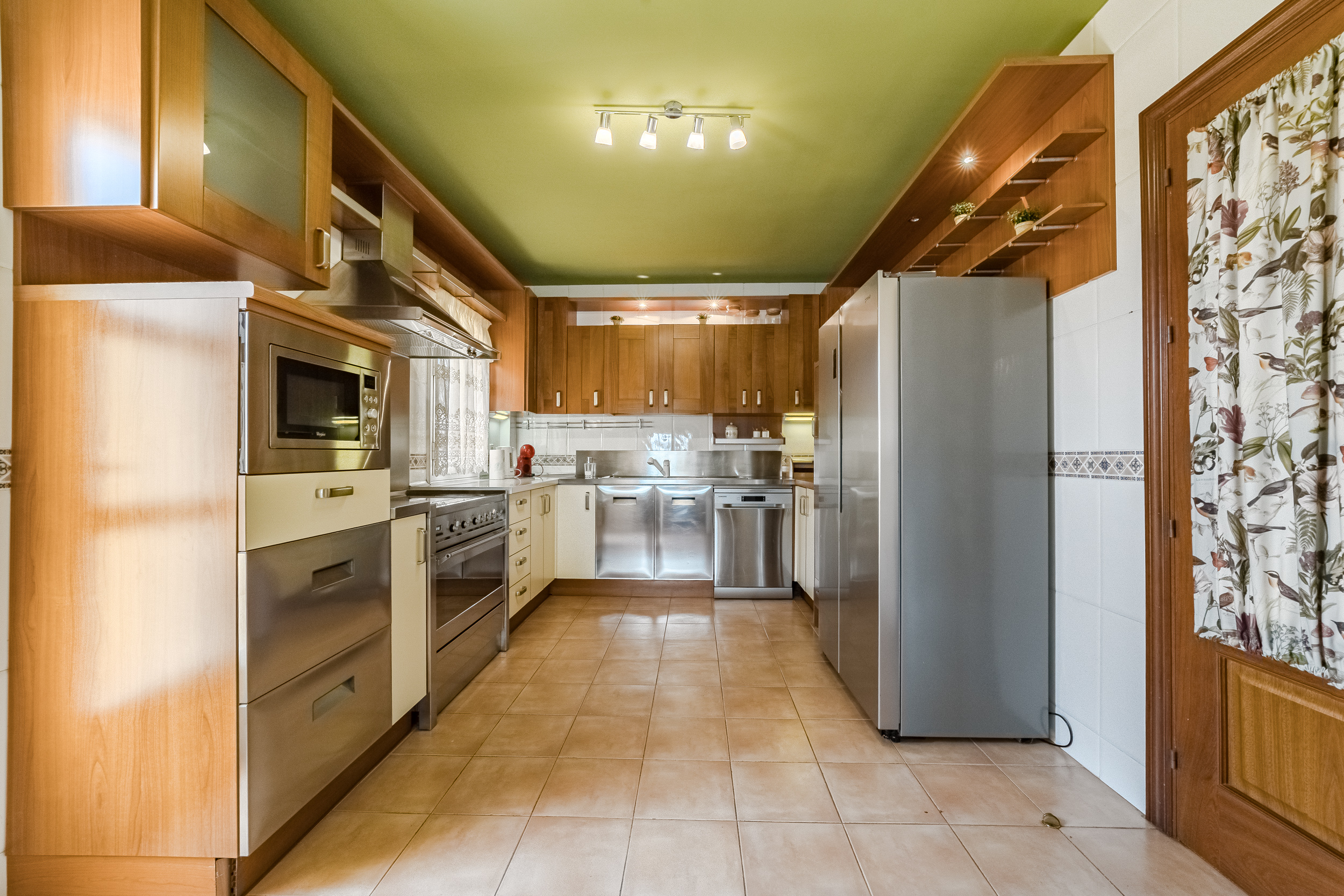 The kitchen at Casa del Oso
